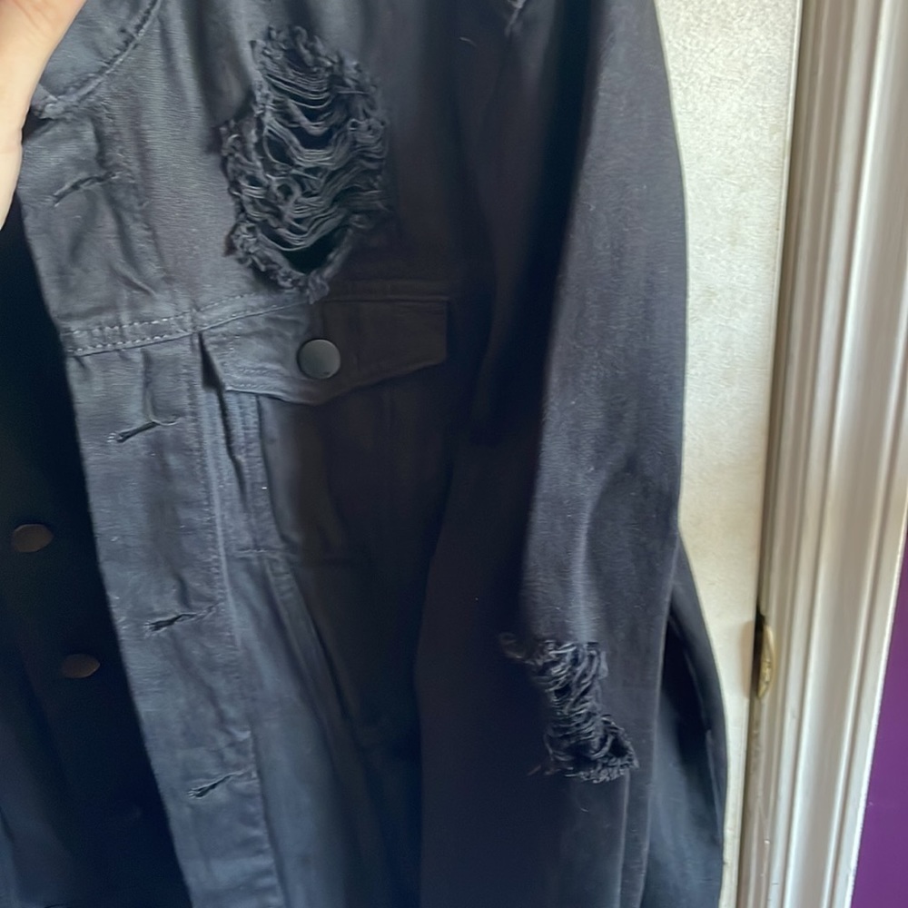 Refuge Distressed/Ripped Black Denim Jacket - Picture 3 of 5